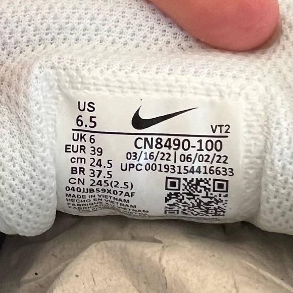 ✔️NIB✔️ NIKE Air Max 90 Recraft Triple White - Picture 10 of 11